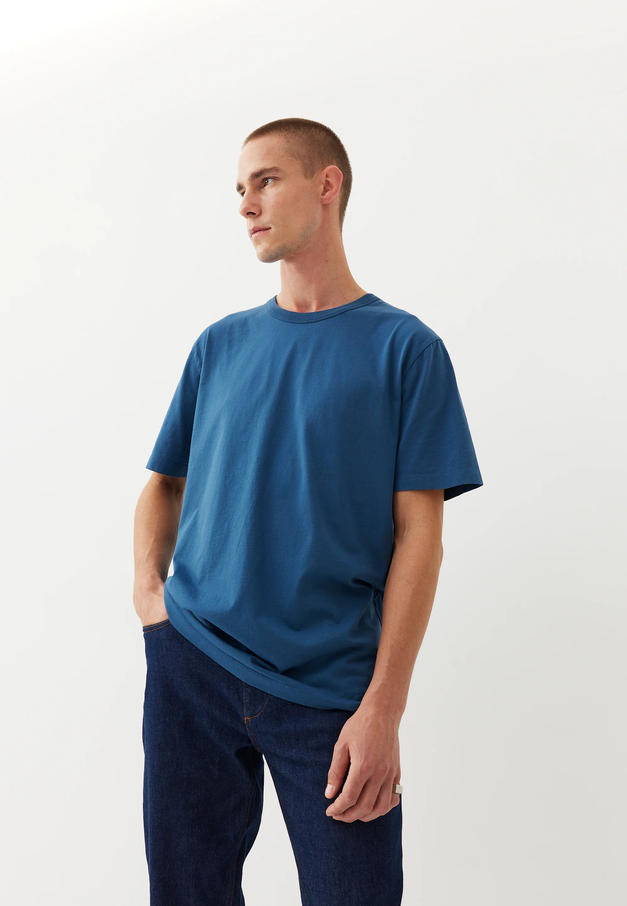Le t-shirt classique - Image 21