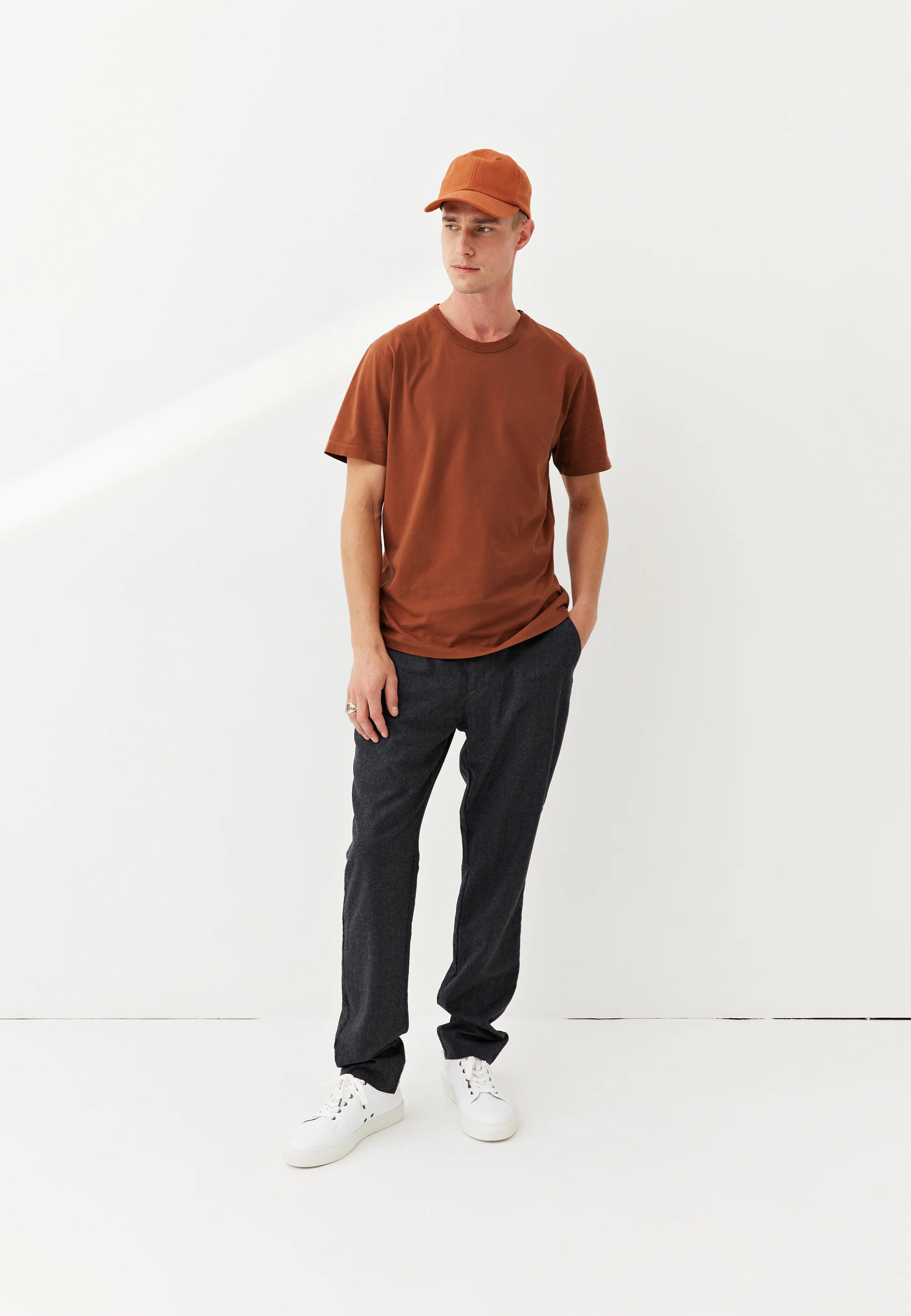 Le t-shirt classique - Image 4