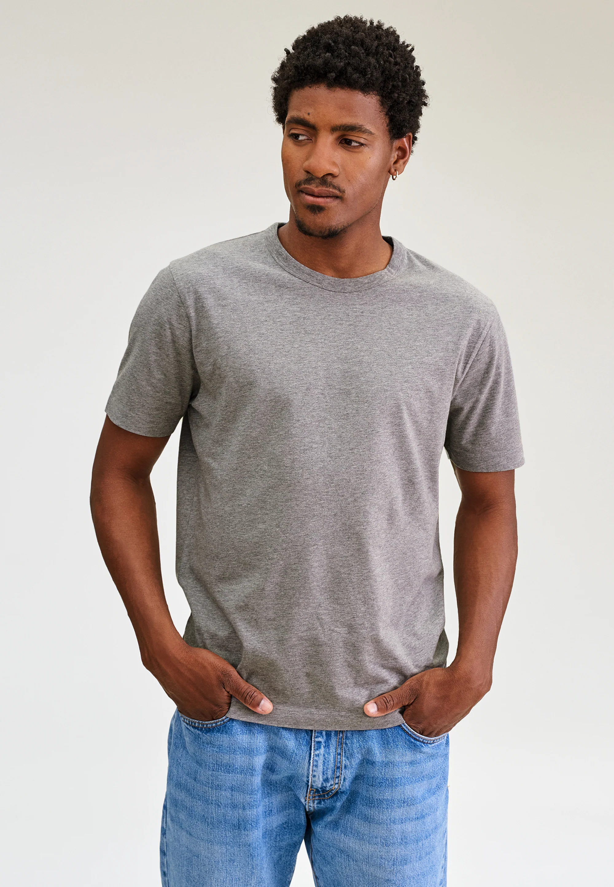 Le t-shirt classique - Image 60