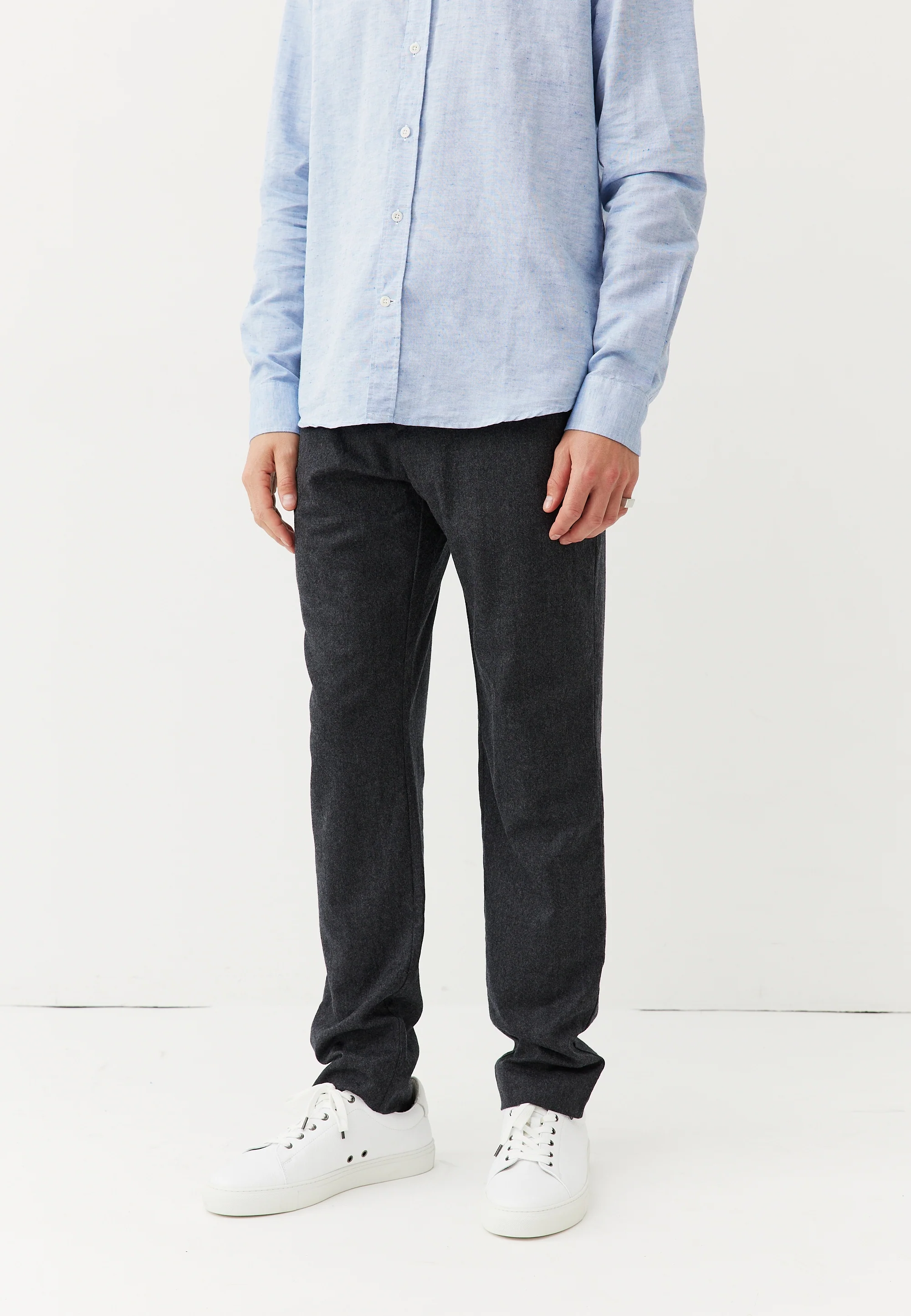 Le pantalon en flanelle